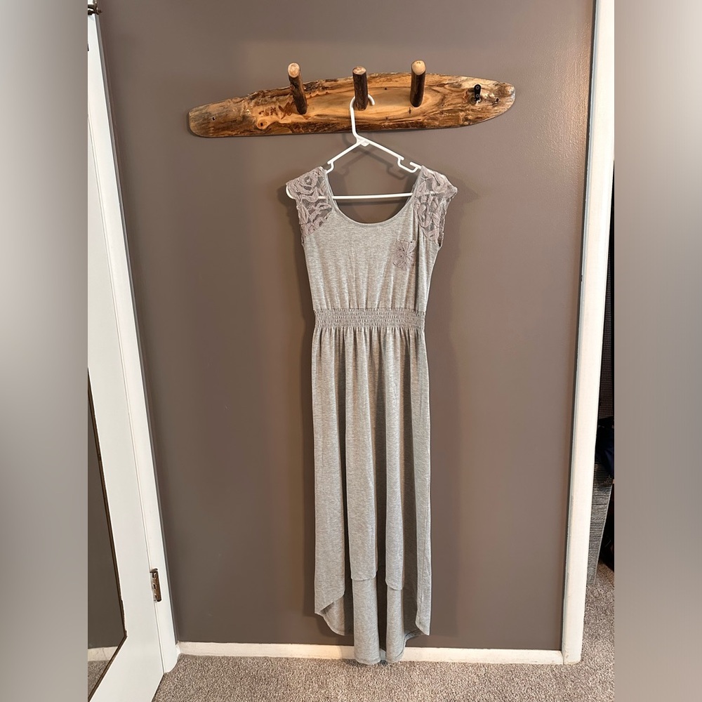 Heather grey high-low maxi - jersey and lace - empire waist - XS - Xhilaration
